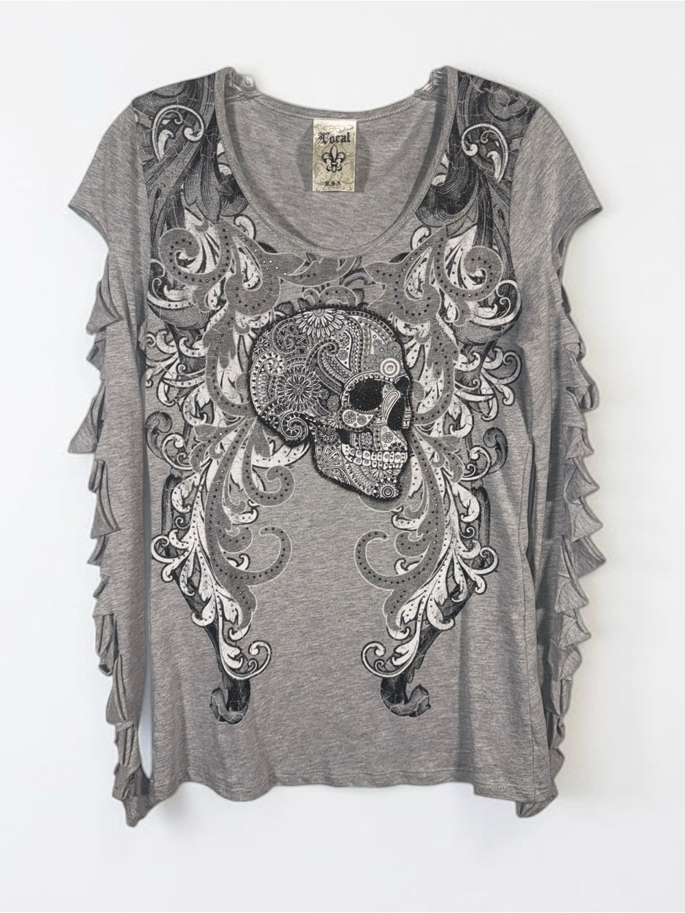 Vocal Gray Short-Sleeve Ruffle Skull Graphic Tee